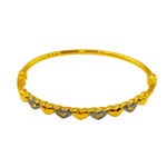 916 Gold Two Tone Heart Bangle