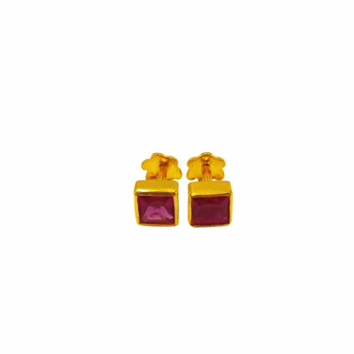 916 Gold Red Zirconia Stud Earrings