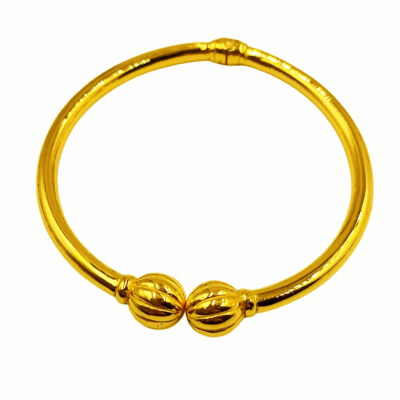 916 Gold Ball Bangle