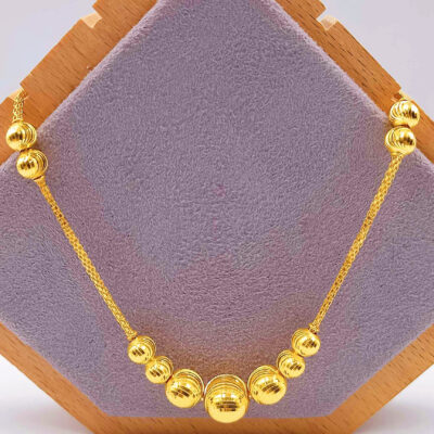 916 Gold Glitter Ball Necklace