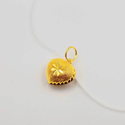 916 Gold Sandy Heart Pendant