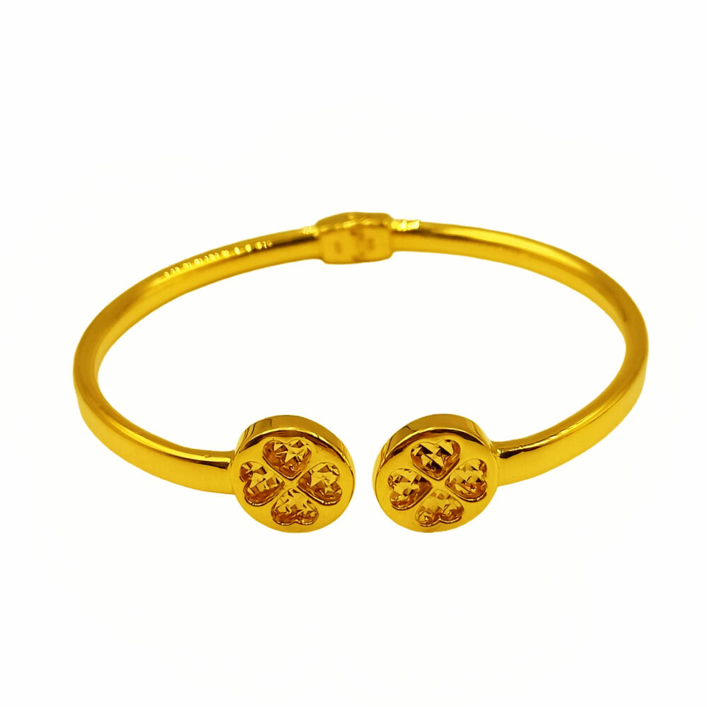916 Gold Clover Bangle