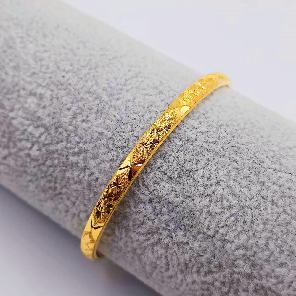 916 Gold Casting Bangle - Image 2