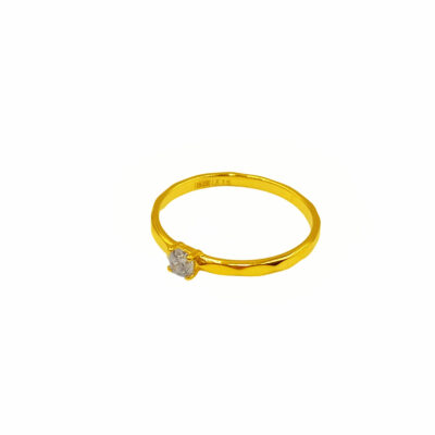 916 Gold Sparkling Zirconia Ring