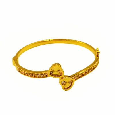916 Gold Glamorous Heart With Beads Bangle