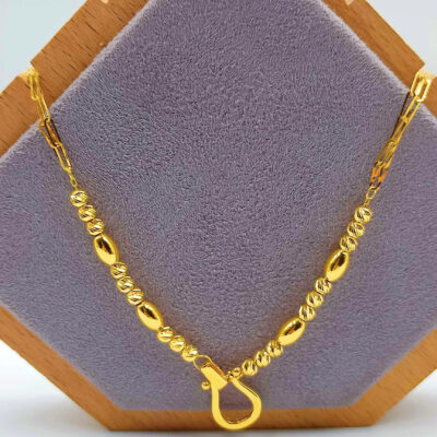 916 Gold Layered Bead Horseshoe Necklace