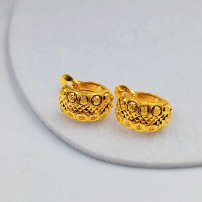 916 Gold Glitter Spring Clip Earrings