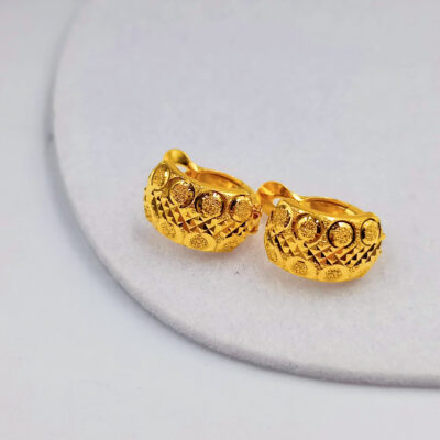 916 Gold Glitter Spring Clip Earrings