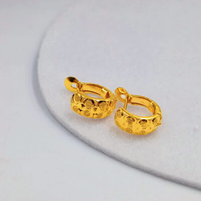 916 Gold Glitter Spring Clip Earrings